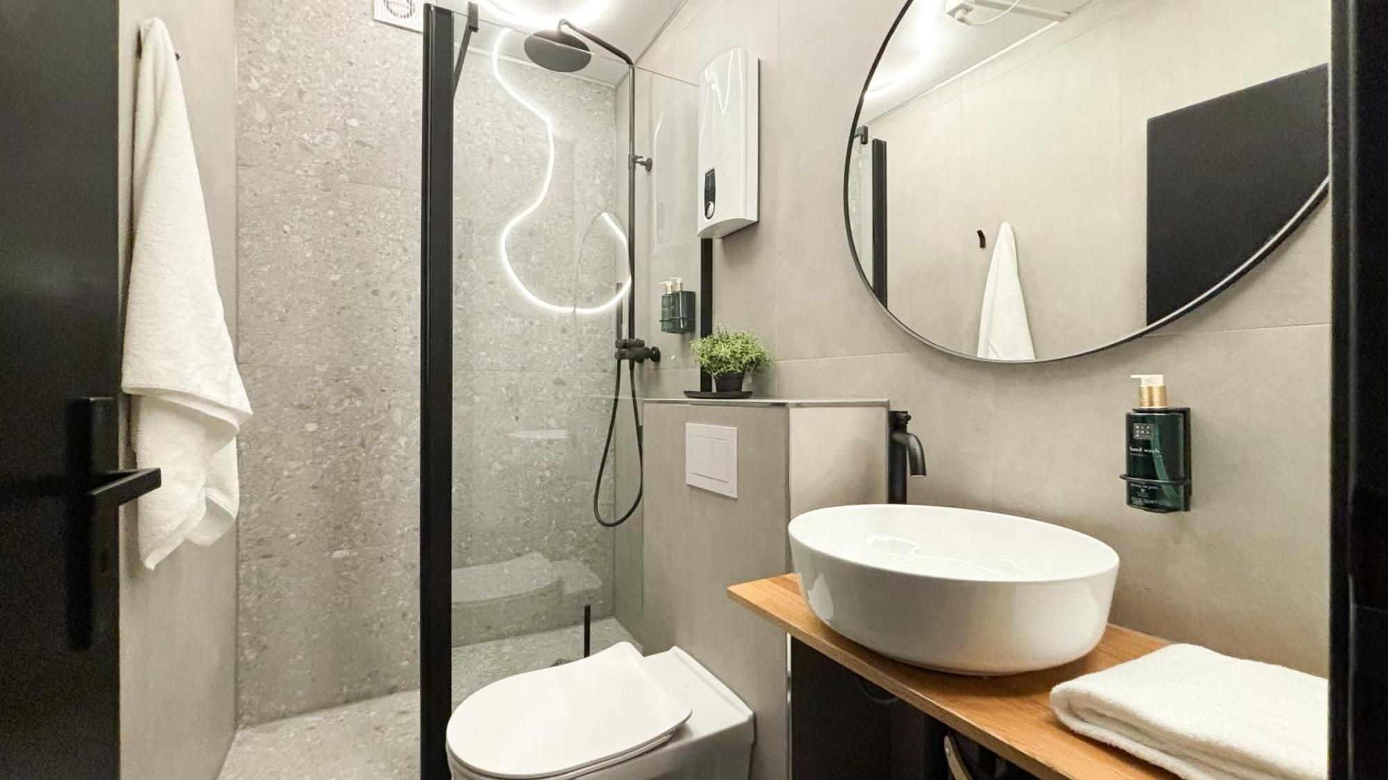 Inside Willingen - Design Apartment Mit Balkon Bagian luar foto